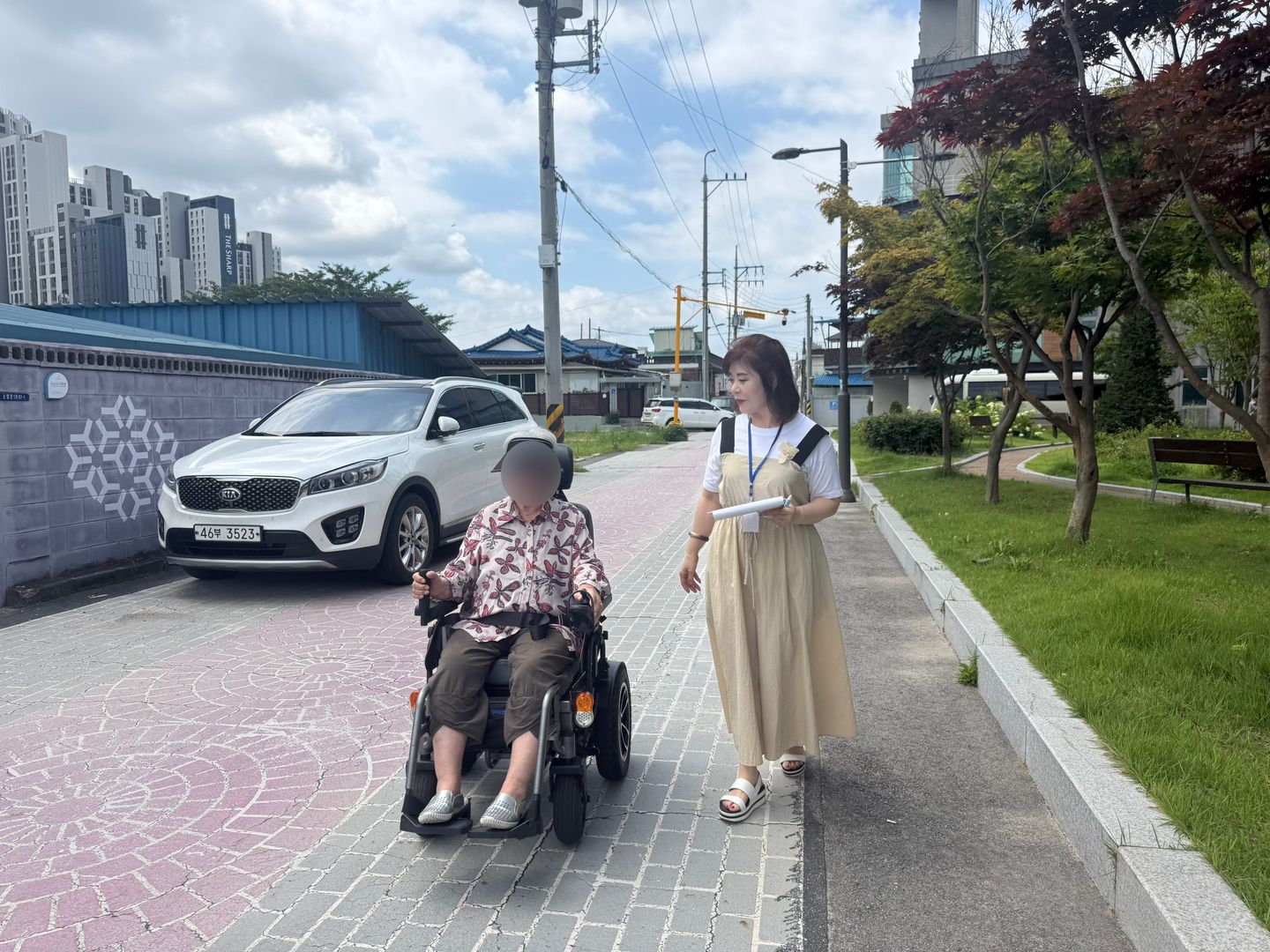 전동휠체어 전달(7).jpg