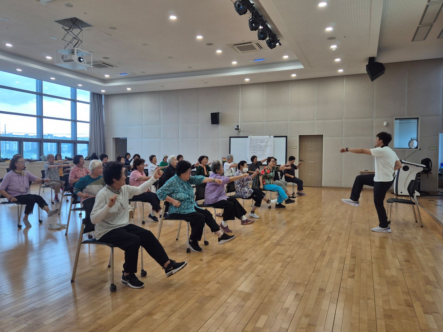 KakaoTalk_20260902_133821147_03.jpg