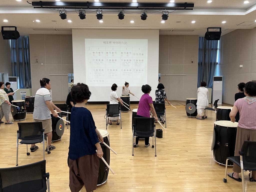 8.21. 난타합창1.jpg
