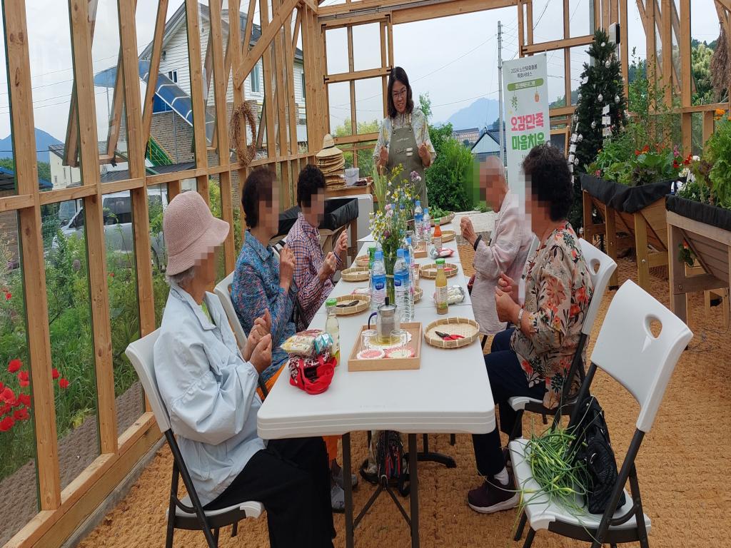 20240530_C집단 호두로손운동.jpg