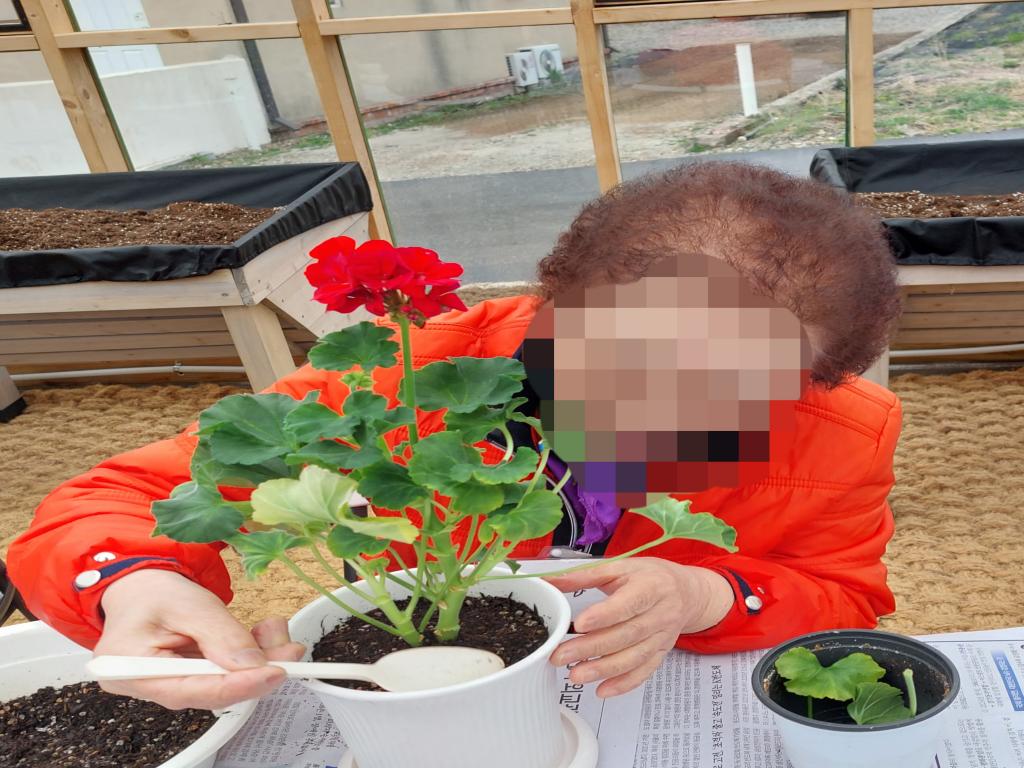 20240328_특화 C집단 2회기 활동사진.jpg