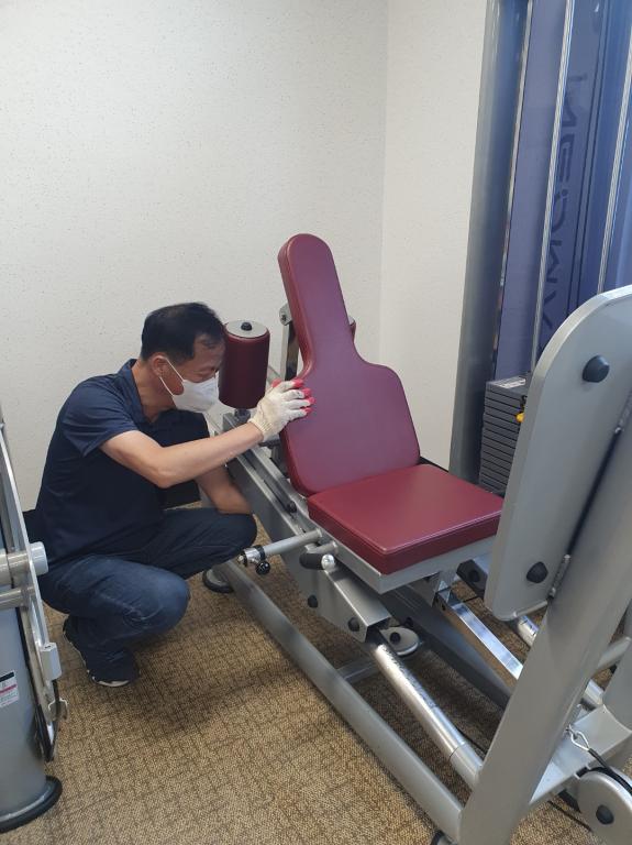 220825 체력단련실 안전점검 (1).jpg