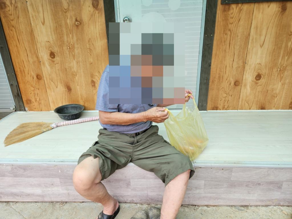 8월 26일 반찬 전달 (1).jpg