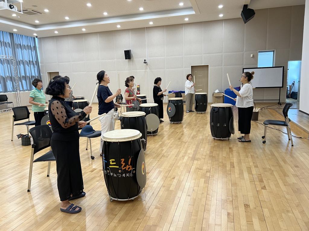 8.25. 난타합창2.jpg