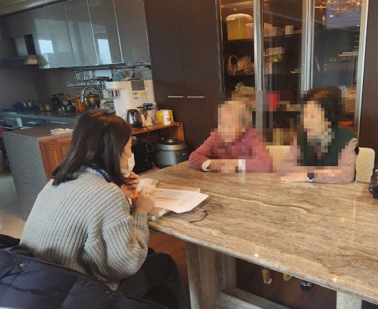 [꾸미기]노노케어 교육사진.jpg