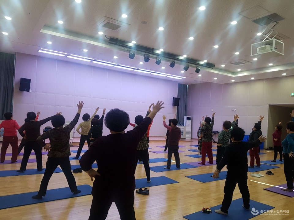 200109 치매예방체조 (3).jpg