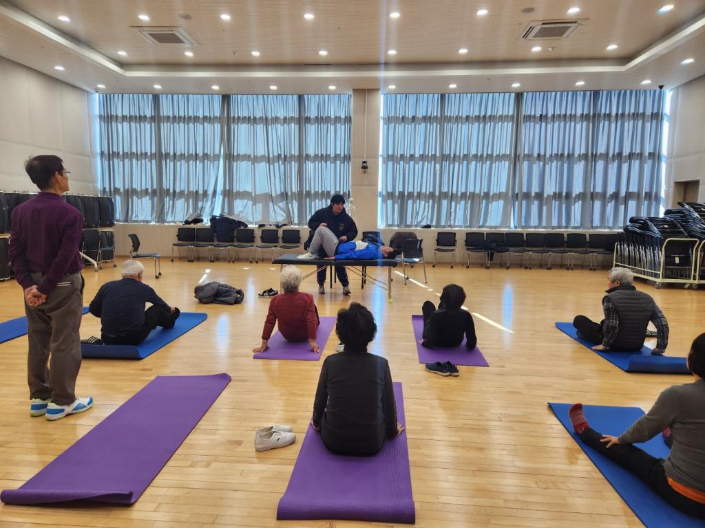 240124 허리운동교실 1 (4).jpg