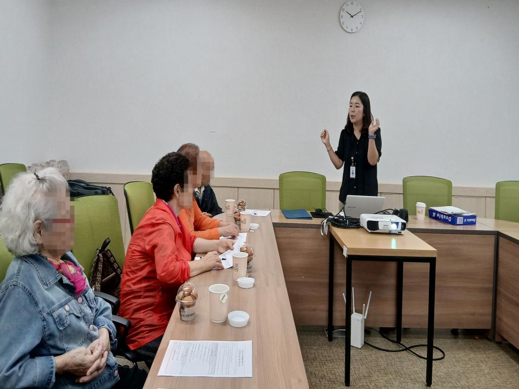 20251002_설문조사.jpg