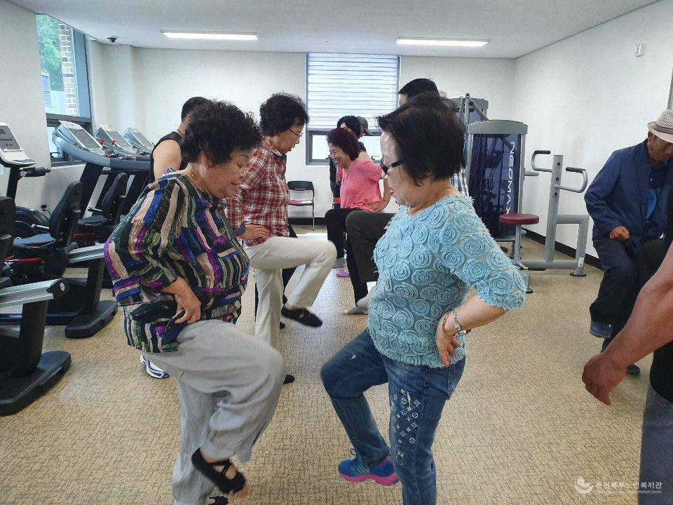 수정됨_3 (2).jpg