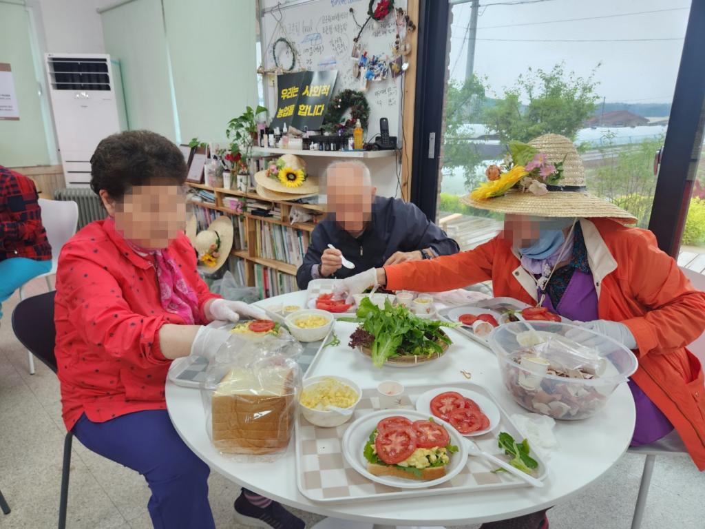 20250515_샌드위치 만들기.jpg