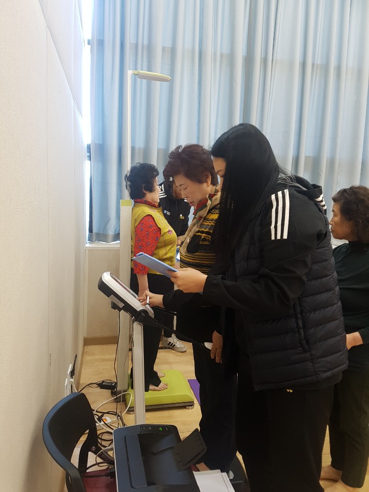 190404 활동사진 (8).jpg