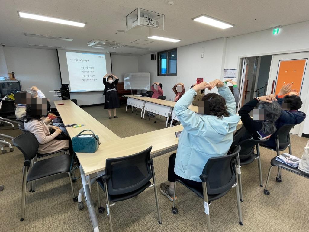 04.26(5)_모자이크.jpg