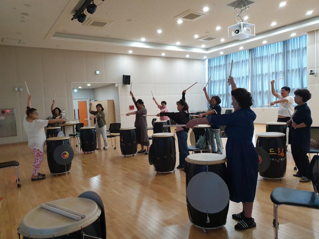 9. 25. 난타합창2.jpg