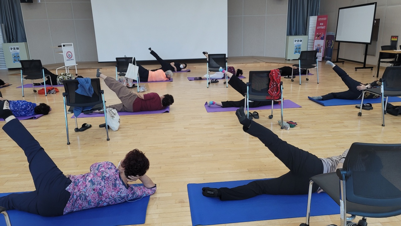 210907 소그룹2회기 (3).jpg