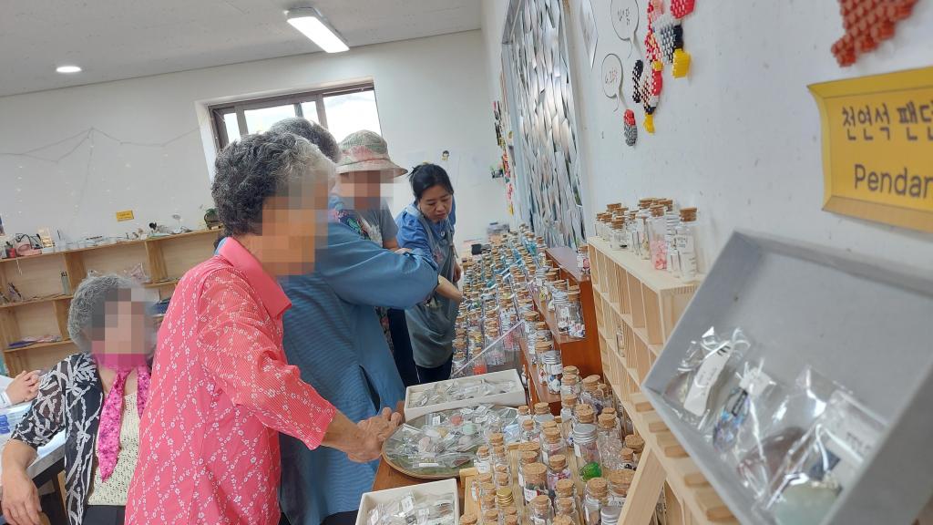 20240903_B집단 비즈 선택.jpg