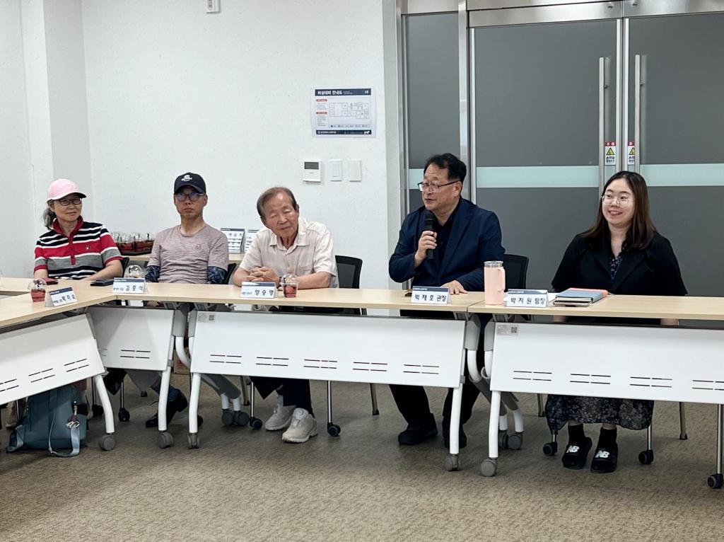 2024상 간담회 관장님 인사말.jpg