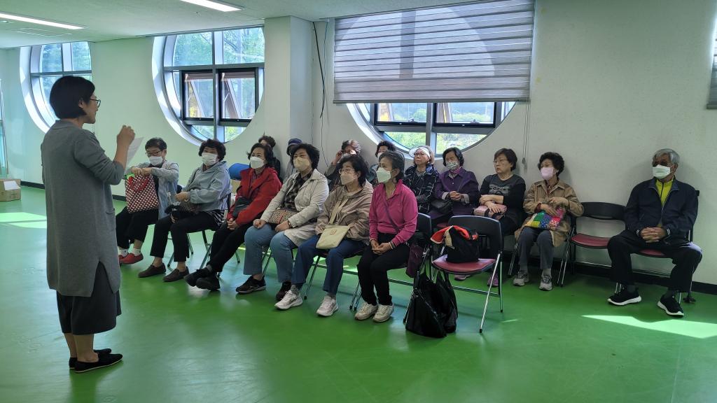 말벗 (3).jpg