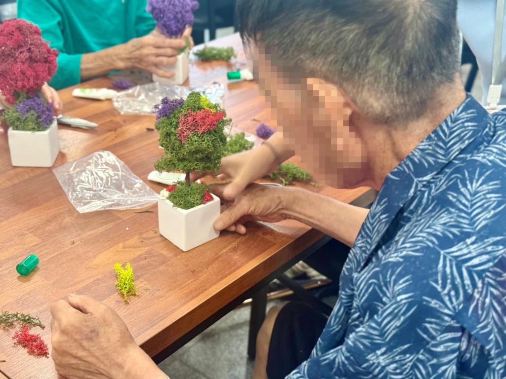 20250826_장식하기.jpg