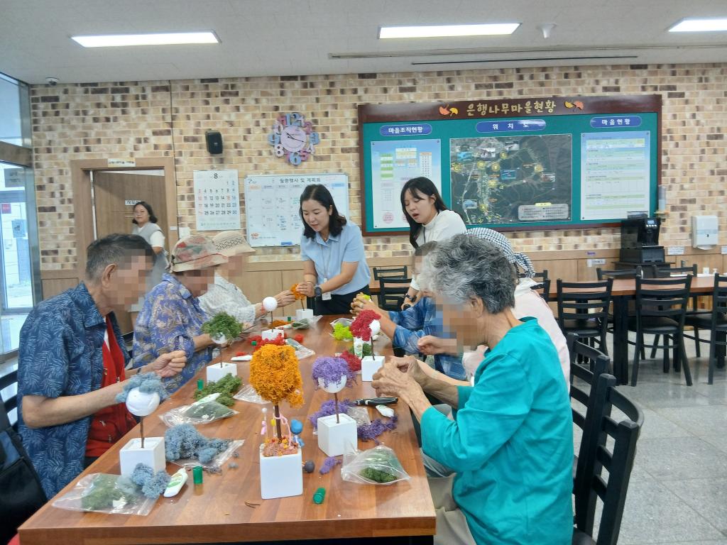 20250826_이끼붙이기.jpg