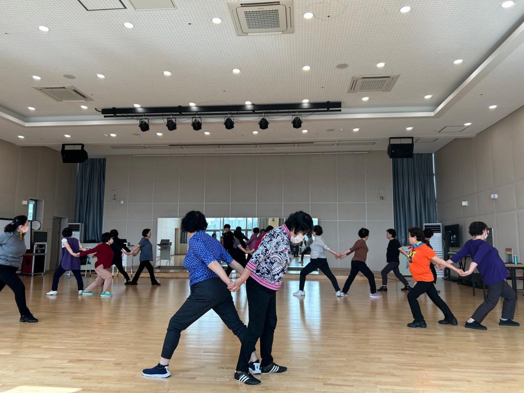 230410 예방체조6회기 (3).jpg