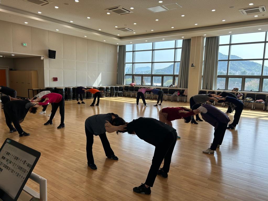 230410 예방체조6회기 (4).jpg