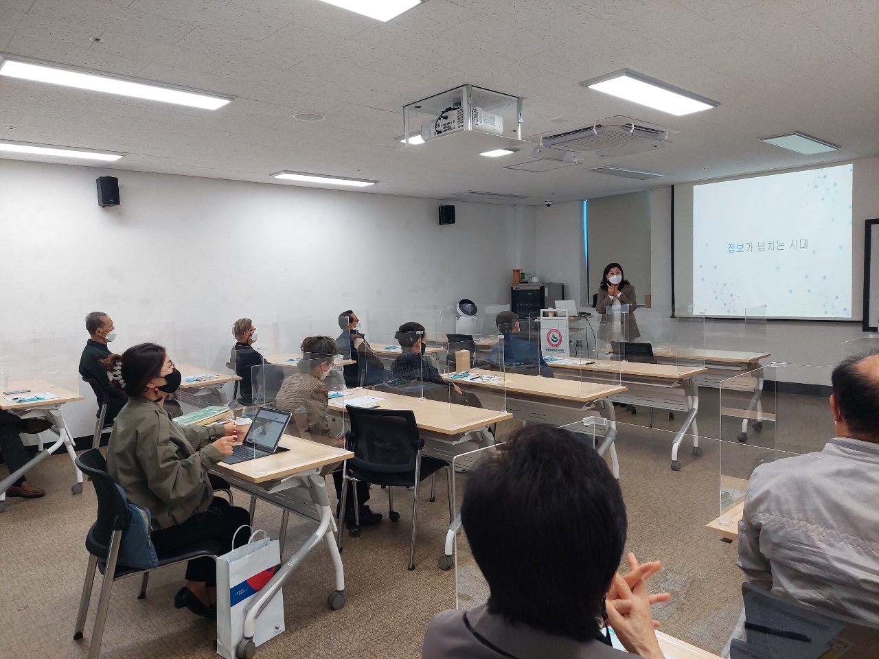 KakaoTalk_20211028_171223417_04.jpg