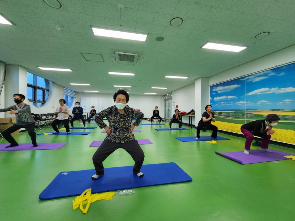 230411 소그룹5회기 (4).jpg