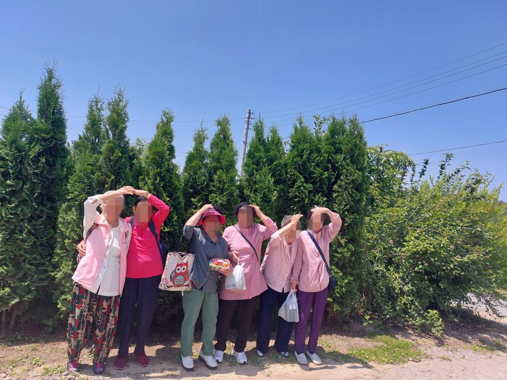 20240529_A집단단체사진.jpg