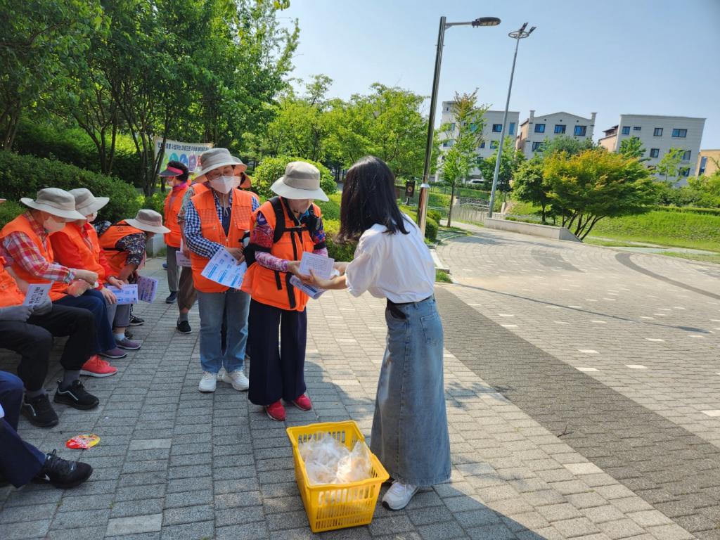 동1 (5).jpg
