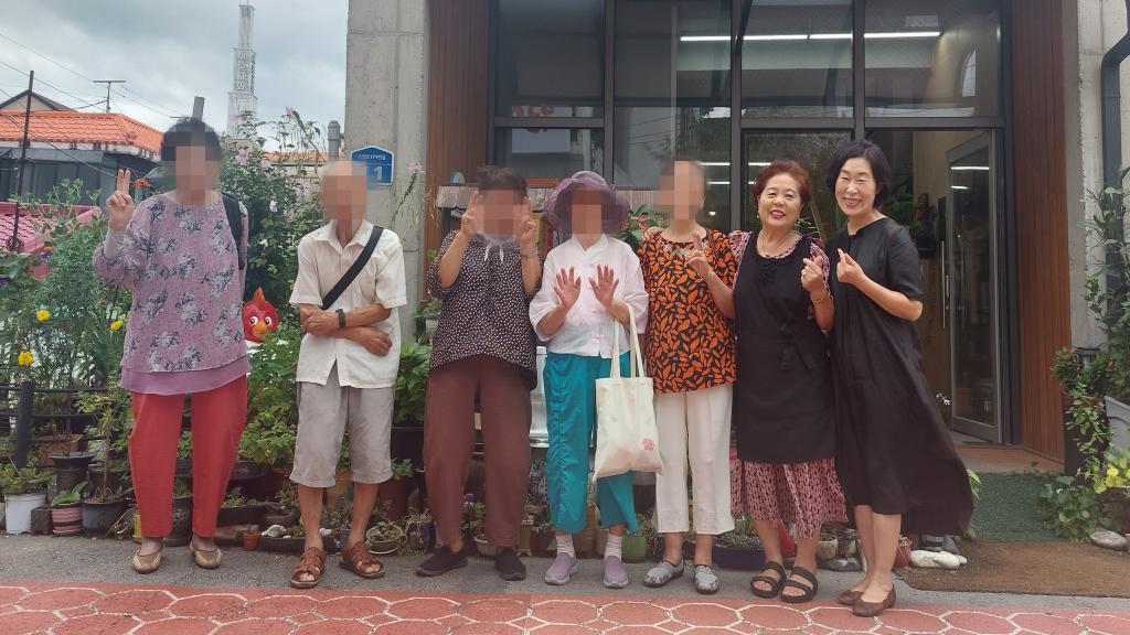 20240822_C집단 단체사진.jpg
