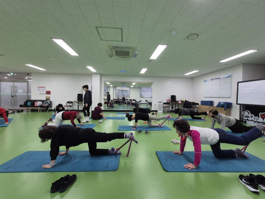 KakaoTalk_20251120_153750168_03.jpg