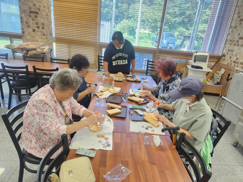 20250903_타일붙이기.jpg