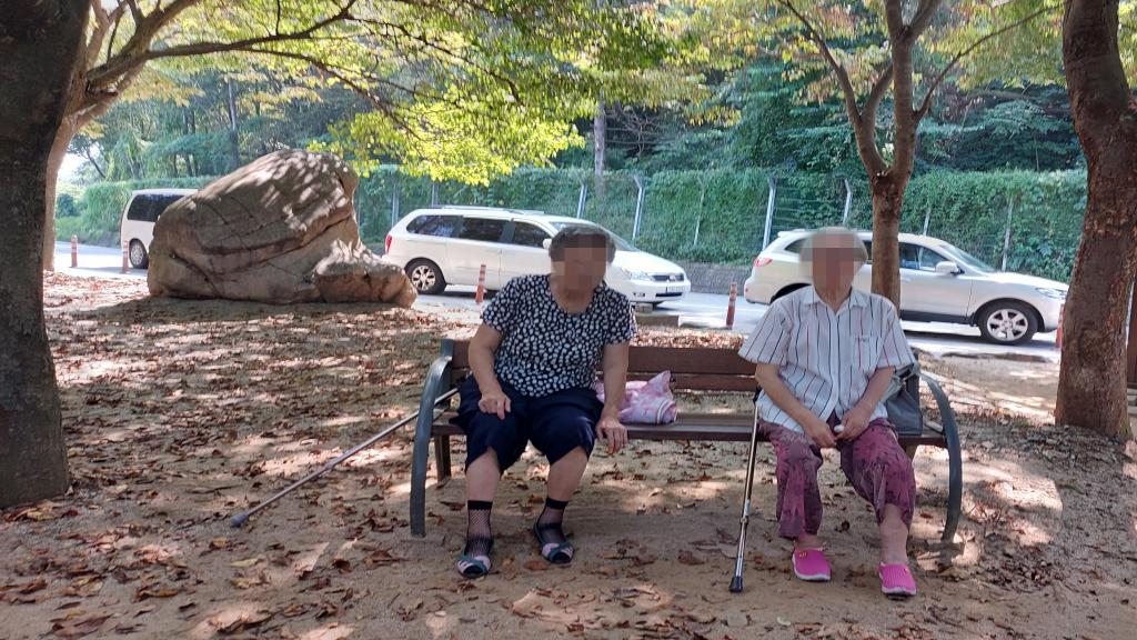 20240911_여기서 기다릴게.jpg