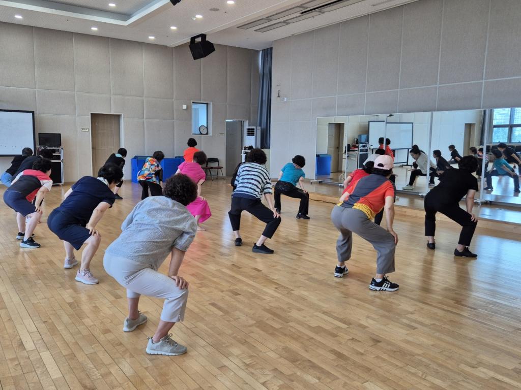 240826 체조 1 (5).jpg