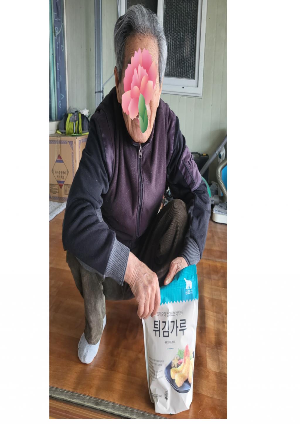 002.jpg