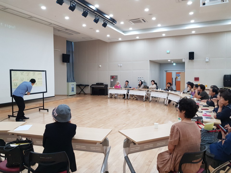 발표1.jpg