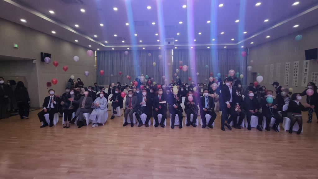 22. 퍼포먼스.jpg