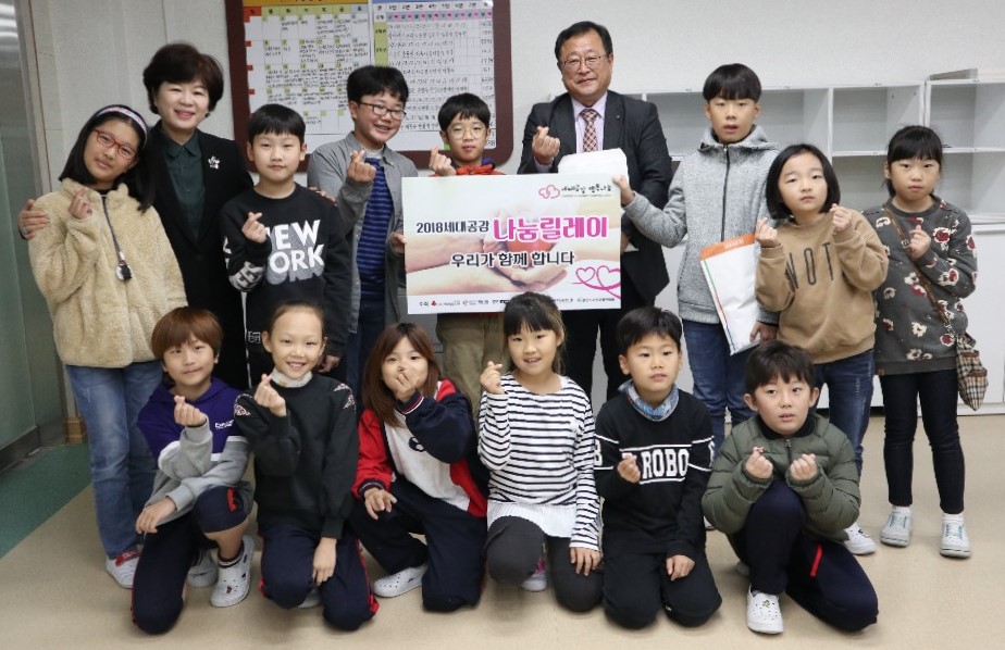봄내초등학교3.jpg