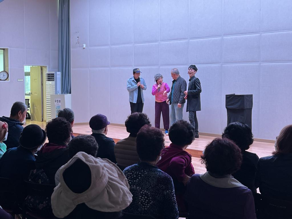 마술공연3.jpg
