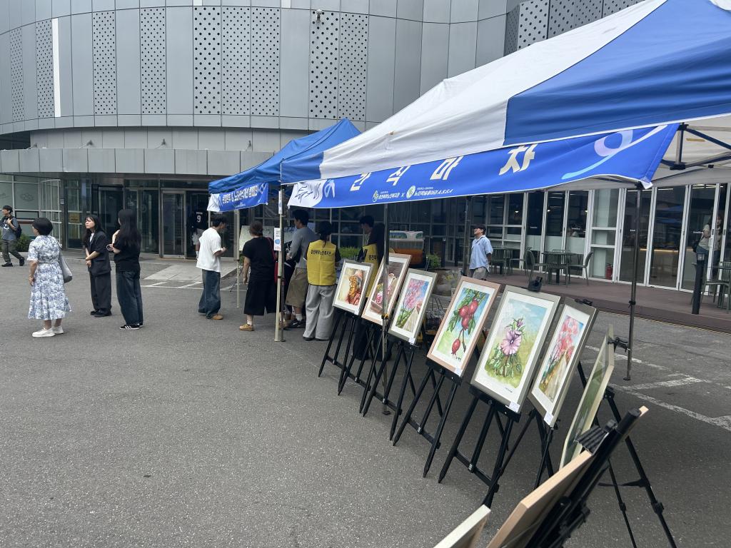 작품전시회.jpg
